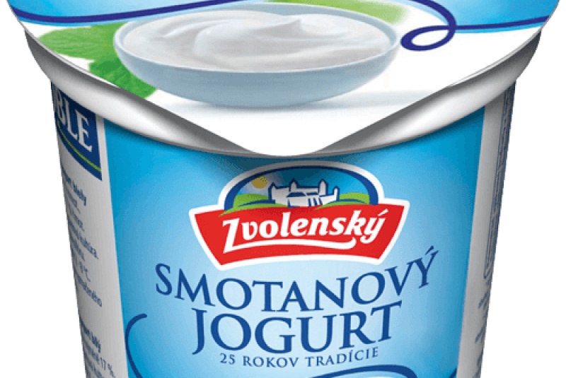 Akcie / Zvolenský smotanový jogurt 145g, viac druhov - foto